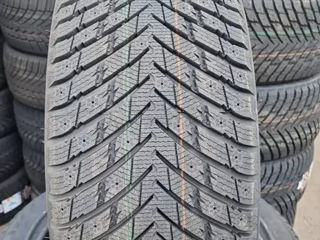 Anvelope iarna 255/35 R18 94T XL Arivo Ice Claw ARW7 foto 1