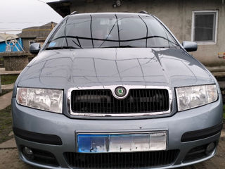 Skoda Fabia foto 2