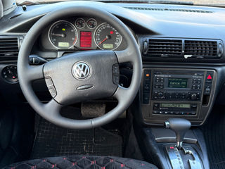 Volkswagen Passat foto 7