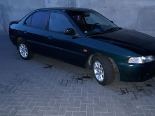 Mitsubishi Lancer foto 8