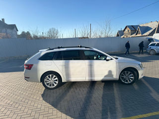 Skoda Superb foto 5