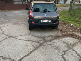 Renault Scenic foto 2