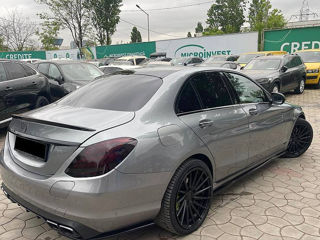 Mercedes C-Class