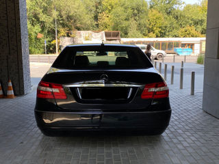 Mercedes E-Class foto 2