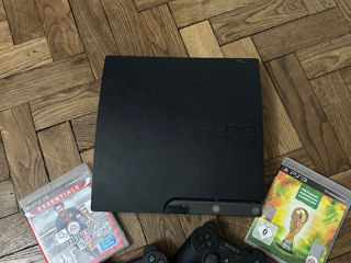 vând Sony Playstation 3