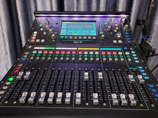 Аренда/Chirie - Allen&Heath SQ5 - Mixer digital foto 3