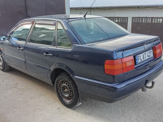 Volkswagen Passat foto 3