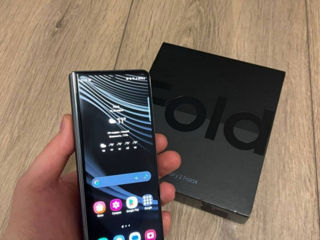 Samsung Galaxy Z Fold 4