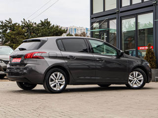 Peugeot 308 foto 2