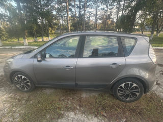 Renault Scenic foto 3