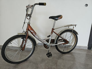 Bicicletă. 7-12 ani. Велосипед. Отличное рабочее состояние. foto 2