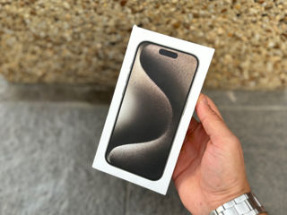 iPhone 15 Pro 256Gb Natural Titanium foto 7