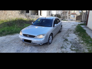 Ford Mondeo foto 3