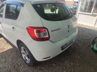 Dacia Sandero foto 4