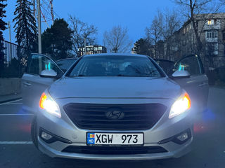 Hyundai Sonata foto 5