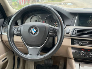 BMW 5 Series foto 9