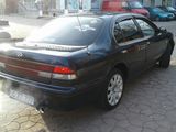 Nissan Maxima foto 4