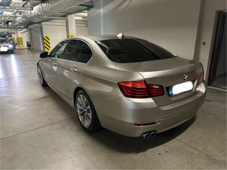 BMW 5 Series foto 9