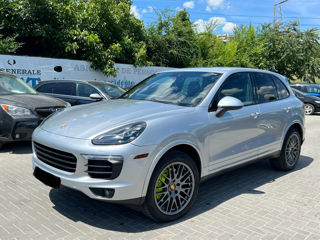 Porsche Cayenne foto 2