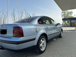 Volkswagen Passat foto 8