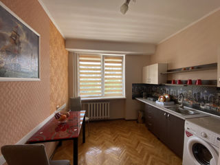 Apartament cu 1 cameră, 33 m², Centru, Chișinău foto 2