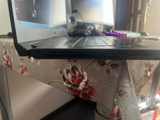 Msi katana gf 76 foto 3