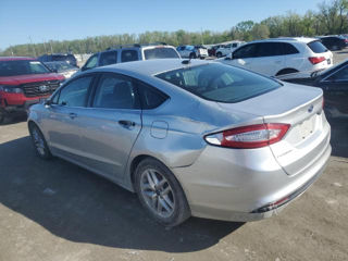 Ford Fusion foto 6