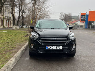 Ford Escape foto 2