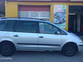 Ford Galaxy foto 5