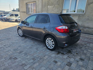 Toyota Auris foto 3