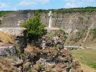 Excursie la Orheiul Vechi- 300 lei/1 pers, 6/20/50 pers, zilnic