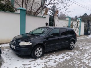 Renault Megane foto 2