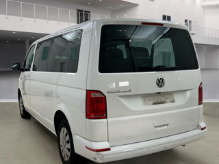 Volkswagen Caravelle foto 5