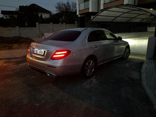 Mercedes E-Class foto 4