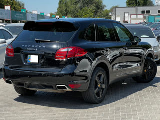 Porsche Cayenne foto 4