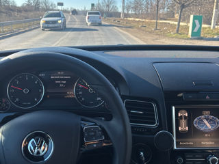 Volkswagen Touareg foto 7