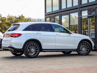 Mercedes GLC foto 2