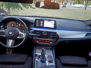 BMW 5 Series foto 10