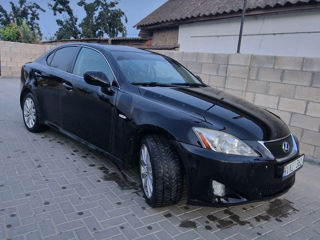 Lexus IS Series