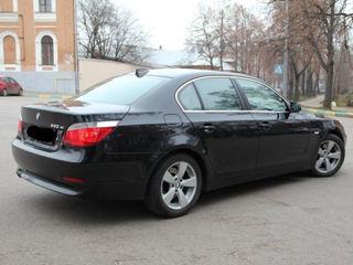 BMW 5 Series foto 2