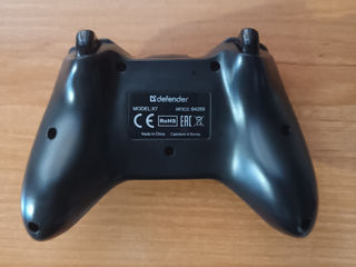 Joystick defender foto 2