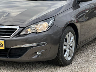 Peugeot 308 foto 4