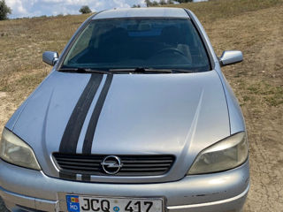 Opel Astra foto 2