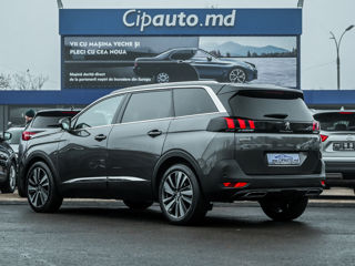 Peugeot 5008 foto 2