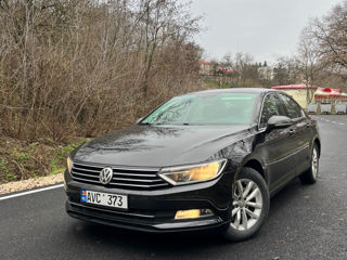 Volkswagen Passat foto 2