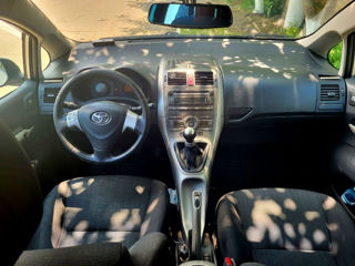 Toyota Auris foto 9