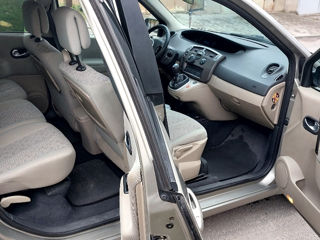 Renault Grand Scenic foto 9