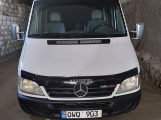 Mercedes Sprinter 416 foto 1