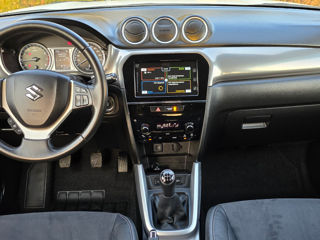 Suzuki Vitara foto 14