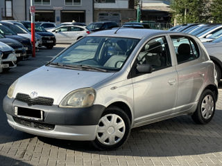 Toyota Yaris foto 4